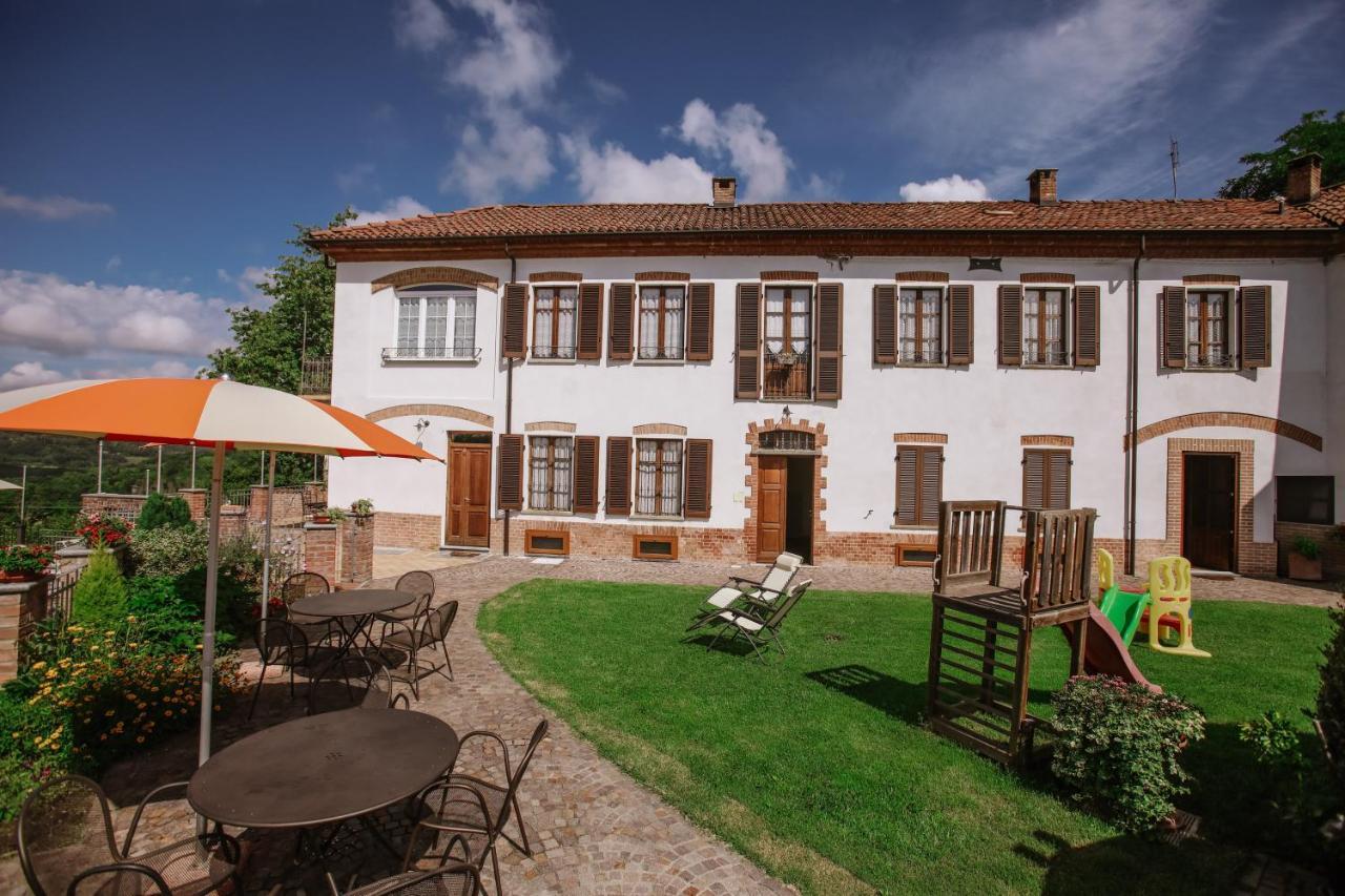 Apartamento Il Pozzo Fiorito Cossombrato Exterior foto